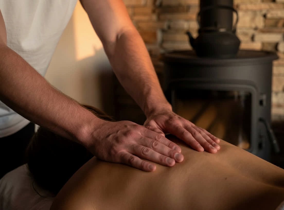 Massage at the Luno studio